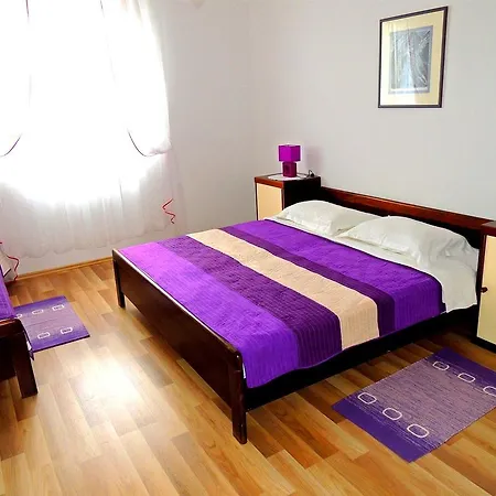 Nikolina Apartment Malinska